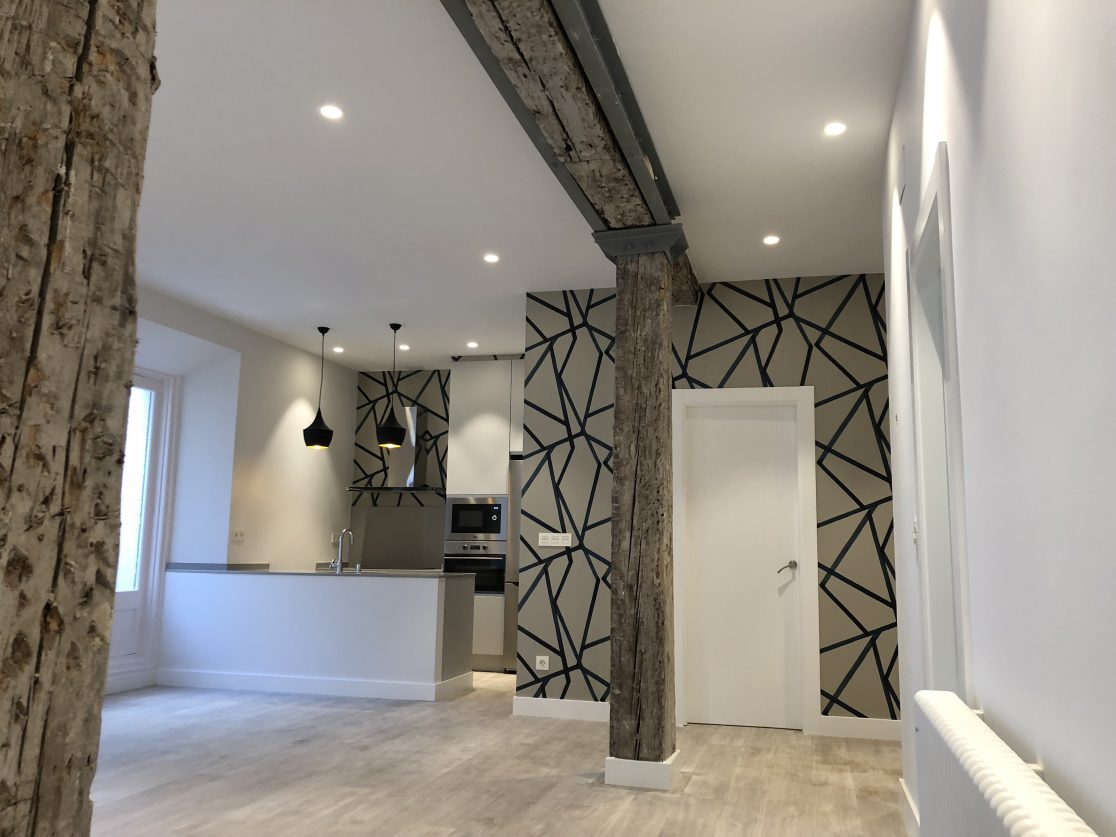 Reforma integral de vivienda en Santander – MARQ Margüelles Arquitectura